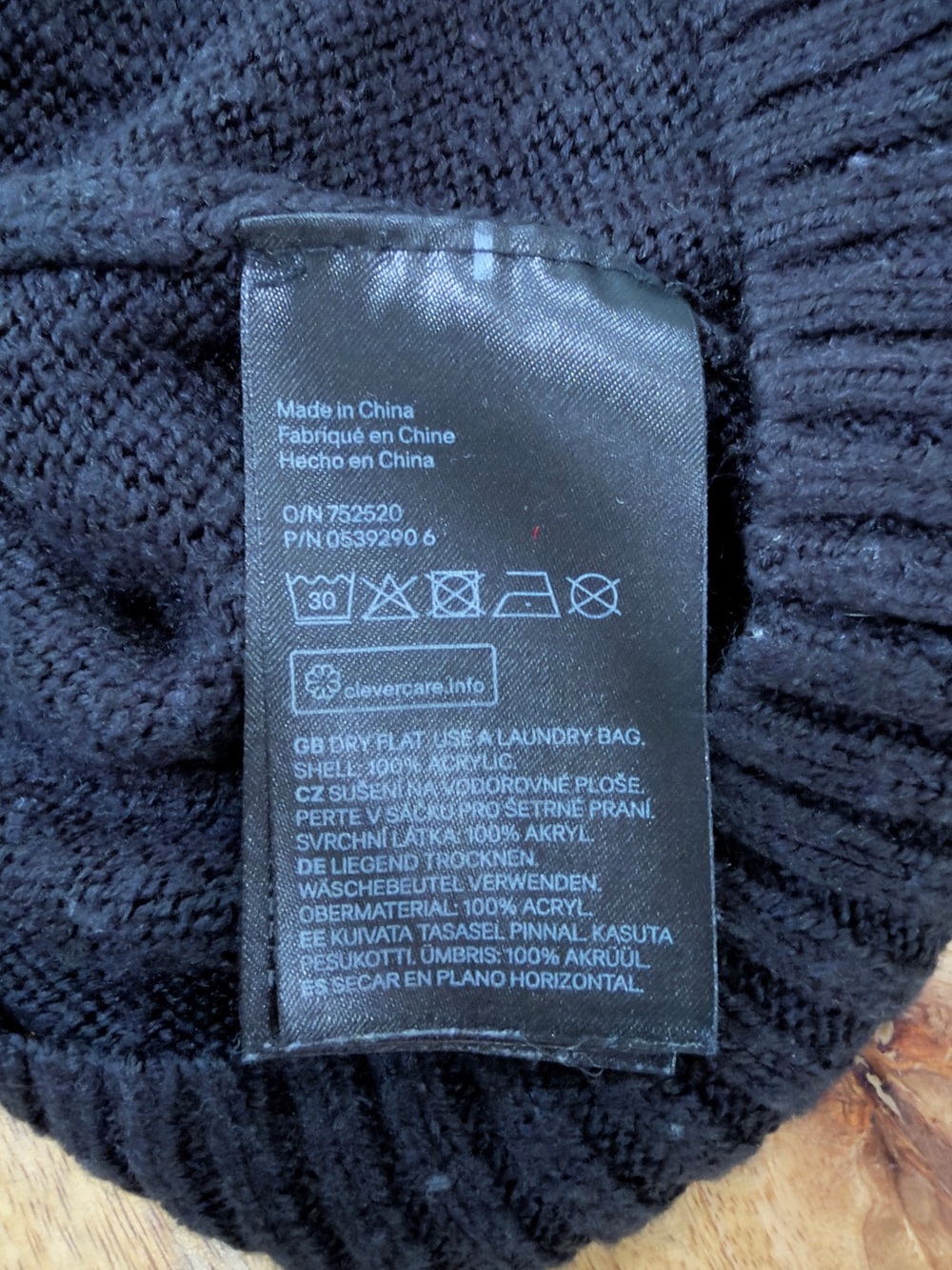 H&M Black Crewneck Knit Sweater with Red & White Sequin Eye Motifs, S - Picture 6 of 6